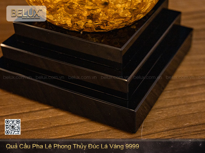 Quả Cầu Pha Lê Phong Thủy Đúc Lá Vàng 9999